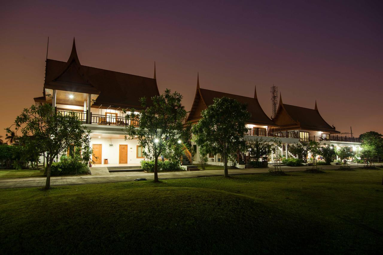 Thaihome Resort Ban Bang Muang  Экстерьер фото